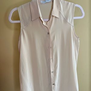 Everlane Silk Sleeveless Button Down - Blush
